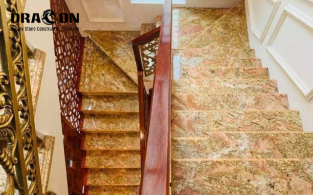Đá ốp cầu thang
