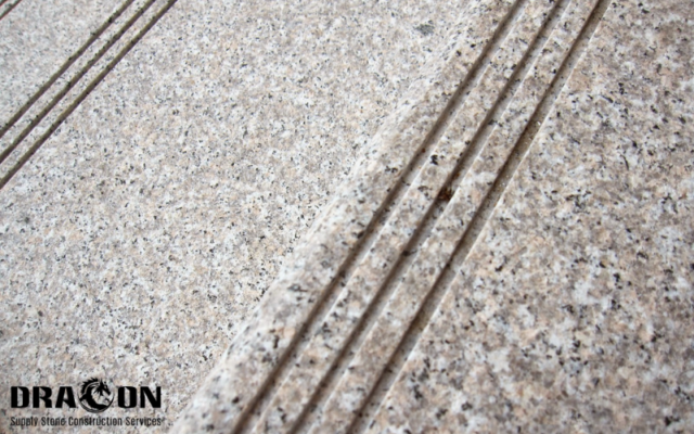 cách chống trơn trượt cầu thang